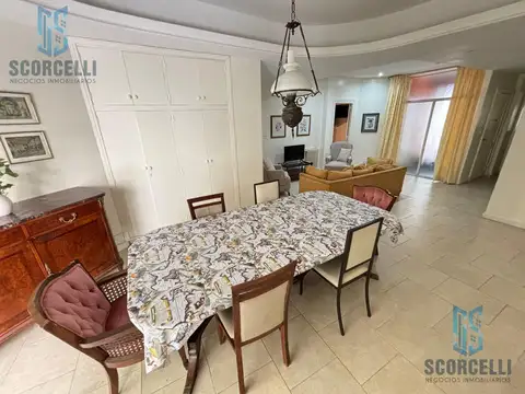 Departamento 6 ambientes con 3 baños