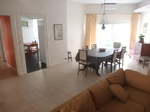 Temporal para 7 Pers. 5 dormitorios, Amplio patio y jardín, 154 m2 cub. PALERMO