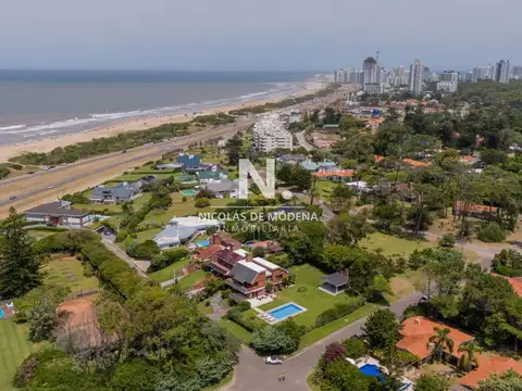 Casa en Venta en La Elia, USD 1.250.000