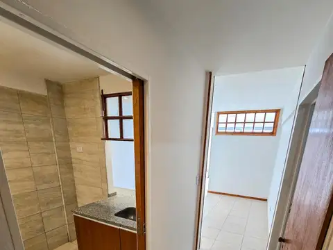 Departamento en Alquiler con 1 cochera