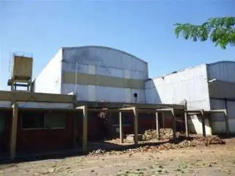 Santa Isabel n° 222 e/Oslo y E