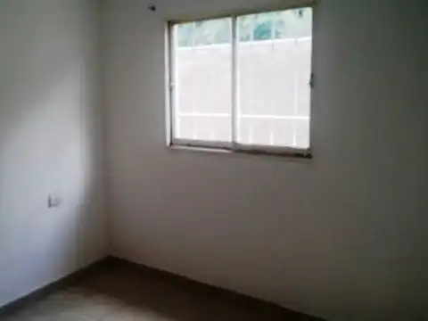 Complejo de 3 departamentos de un dormitorio