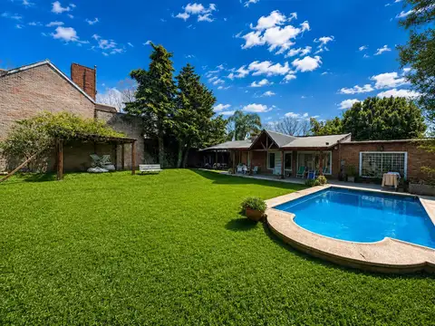 VENTA - Casa en Ricardone
