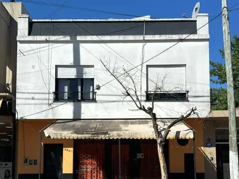 Av. Libertad 100
