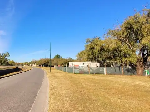 Terreno en Venta en Valle del Golf, USD 97.000