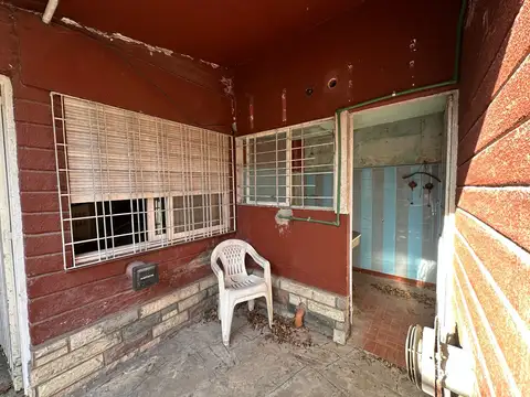 Pasaje Castelar al 2400