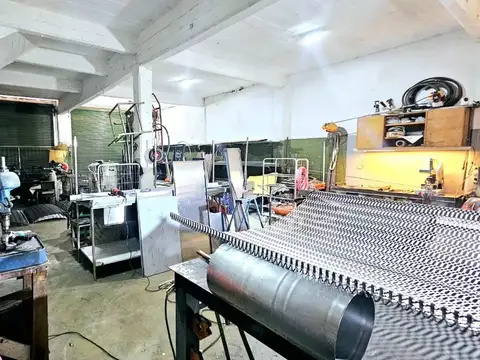 LOCAL /GALPON