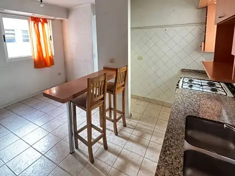 Depto Tipo Casa en Alquiler en Colegiales, $ 1.600.000