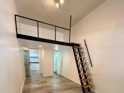 3 Ambientes Chicos con PATIO OPORTUNIDAD