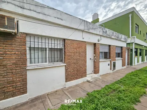 Depto Tipo Casa 3 ambientes con 1 baño