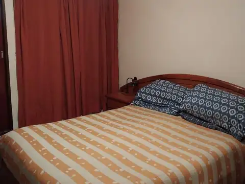 Duplex de cuatro ambientes en venta en Haedo Norte