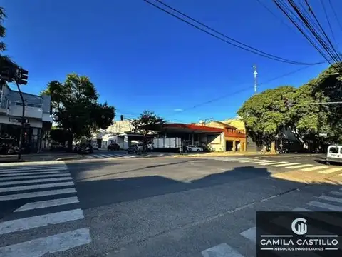 Local comercial en venta ubicado en Villa Ortúzar