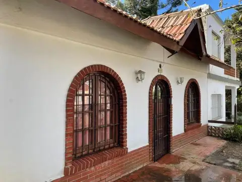 Avenida 4 y Paseo 130