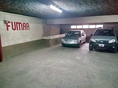 Catamarca 135, Cochera en ciudad