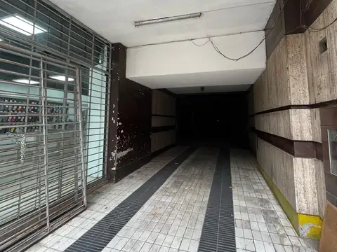 COCUCCI INMOBILIARIA VENDE cochera en el centro