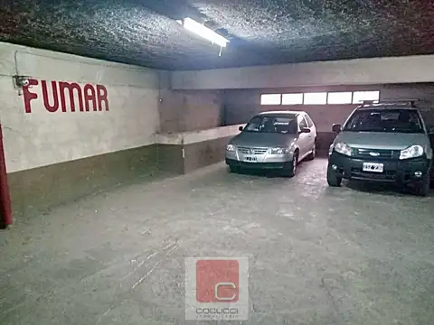 Catamarca 135, Cochera en ciudad