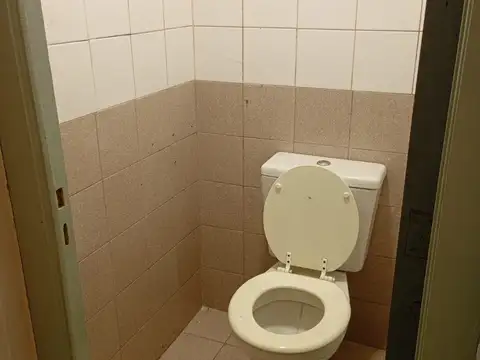 Local en Alquiler Via Púb.