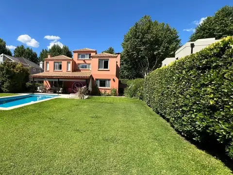 Casa  en Venta en Ayres Del Pilar, Pilar, G.B.A. Zona Norte