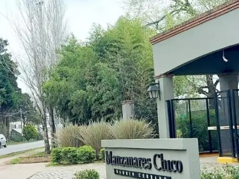 Av. Bartolomé Mitre al 400