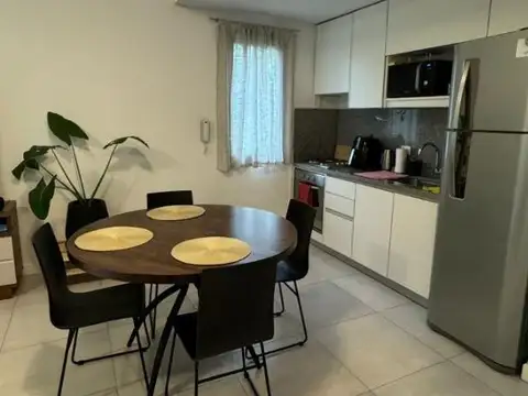 Departamento en Alquiler en Villa del Lago, $ 800.000