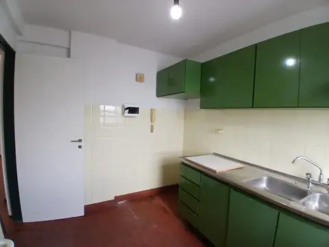 Departamento en Alquiler en Villa Ballester, $ 500.000