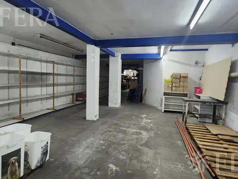 Local en Venta en San Nicolás, USD 600.000