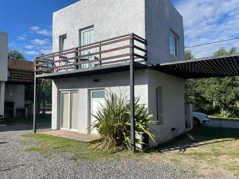 VENTA DUPLEX LA CUMBRE 1 DORMITORIO PILETA