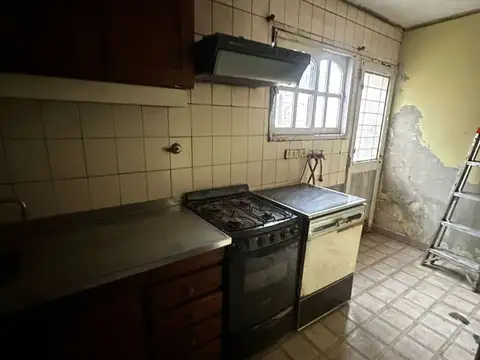 Local en Alquiler Via Pública