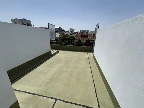 Casa 2 ambientes con 1 baño