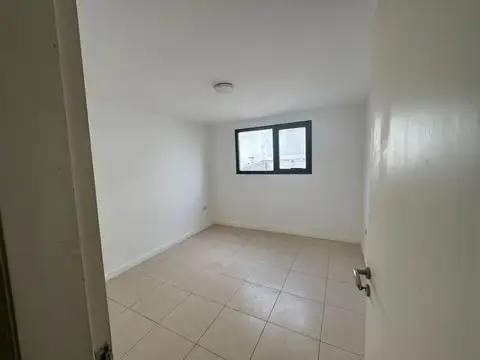Departamento en Venta en Pompeya, USD 57.600