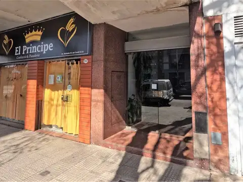 Monoambiente al frente de 35m2. Hermoso, 1er piso, baja expensa, aire acond, apto prof.
