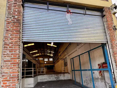Galpon en Alquiler en Tapiales, $ 2.500.000