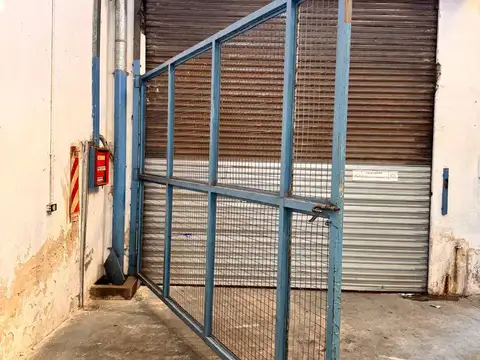GALPON 300 M2 * ALQUILER *