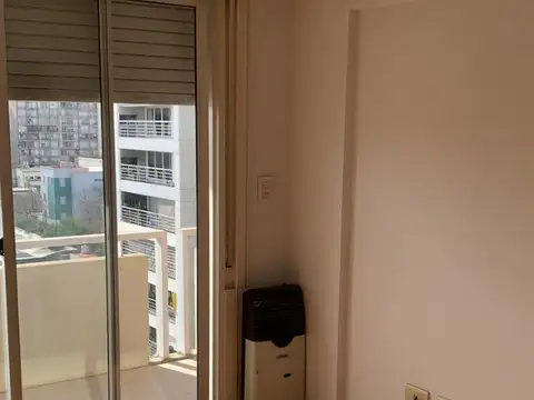 San Juan 2300, Piso 8