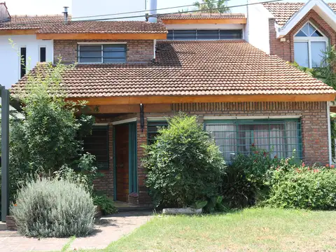 Venta de chalet en Adrogué