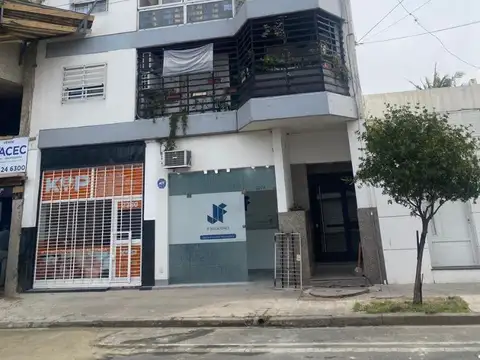 OPORTUNIDAD - DEPARTAMENTO 2 DORMITORIOS. PLANTA BAJA