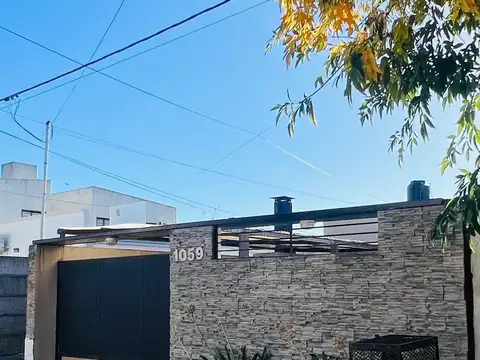 CASA EN PH EN VENTA VILLA CASTELLS - LA PLATA