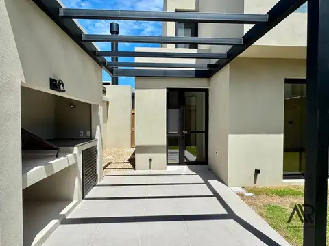 Departamento en Alquiler de 3 dormitorios