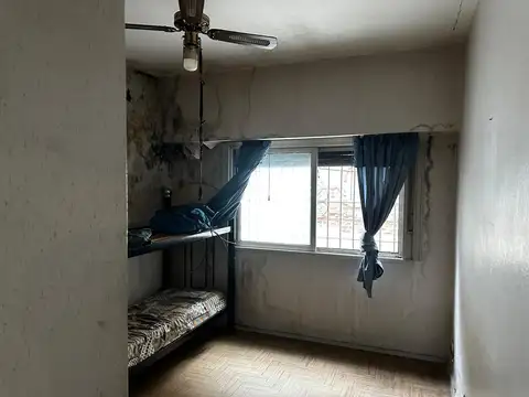CASA A LA VENTA EN PLANTA BAJA EN MARTINEZ.