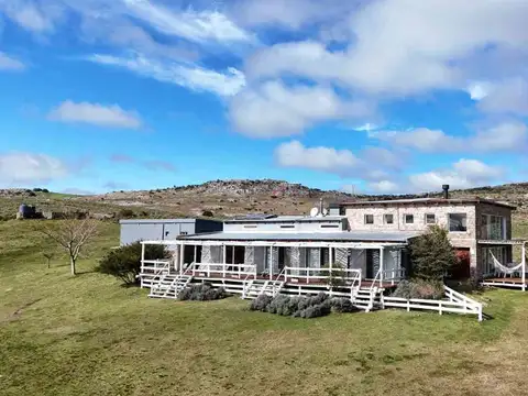 VENTA  EMPRENDIMIENTO TURISTICO 52 HA
