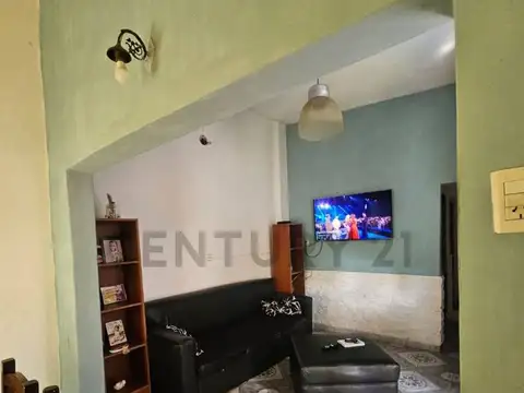 los aztecas 5100, Piso 0