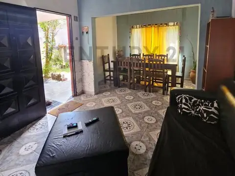 los aztecas 5100, Piso 0