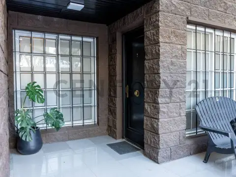 Departamento en Venta de 6 ambientes
