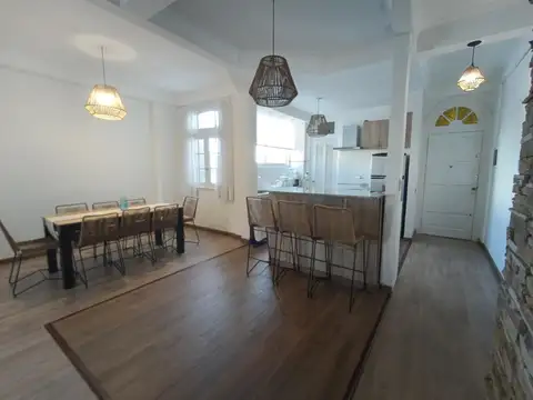 Departamento 4 ambientes con 2 baños