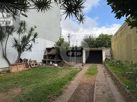 Terreno en Venta 28  mts Fondo