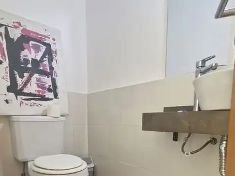 Casa 5 ambientes con 4 baños