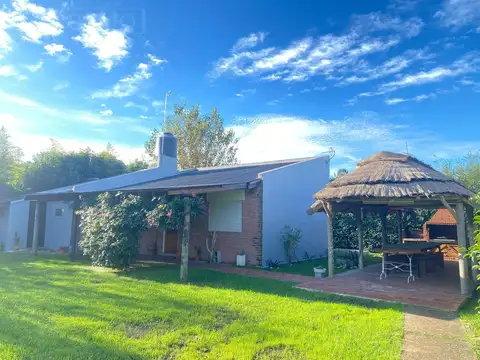 Venta casa 3 ambientes en Parque Sakura, Exaltacion de la Cruz