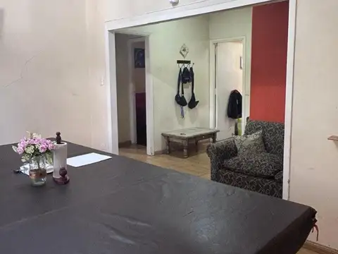 Depto Tipo Casa en Venta 60 años