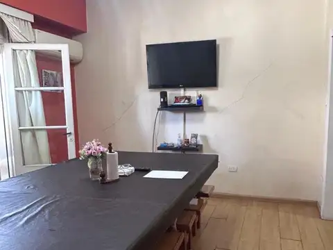 Depto Tipo Casa en Venta 60 años