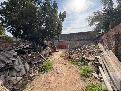 Terreno en Venta 15  mts Fondo